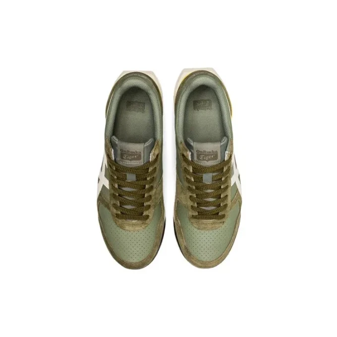 Ultimate 81 EX “Lichen Green Cream”